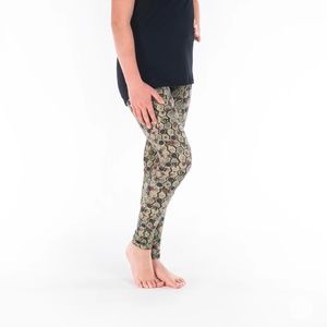 3 for $19 or 4 for $25 BEE YOURSELF KIDS SWEETLEGS LEGGINGS SIZE 2/4 YEARS OLD